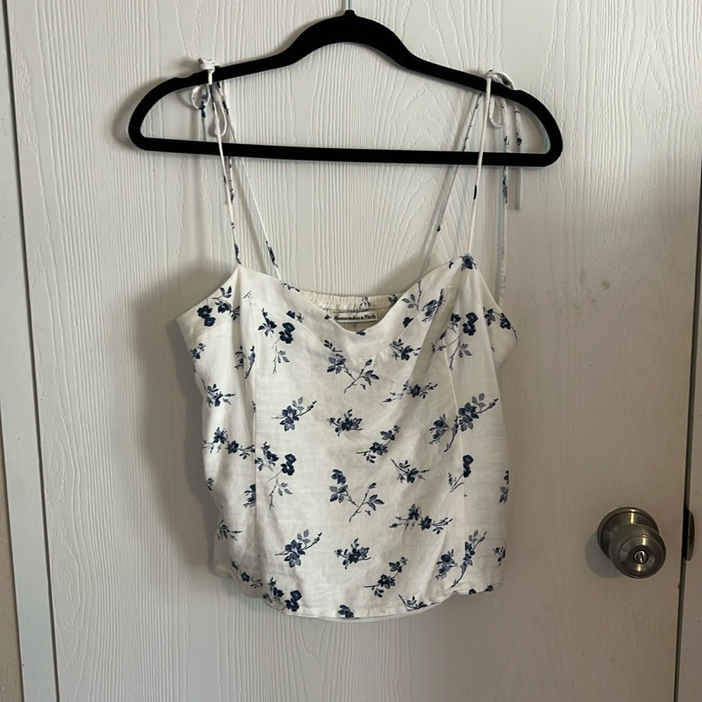 Abercrombie&fitch top